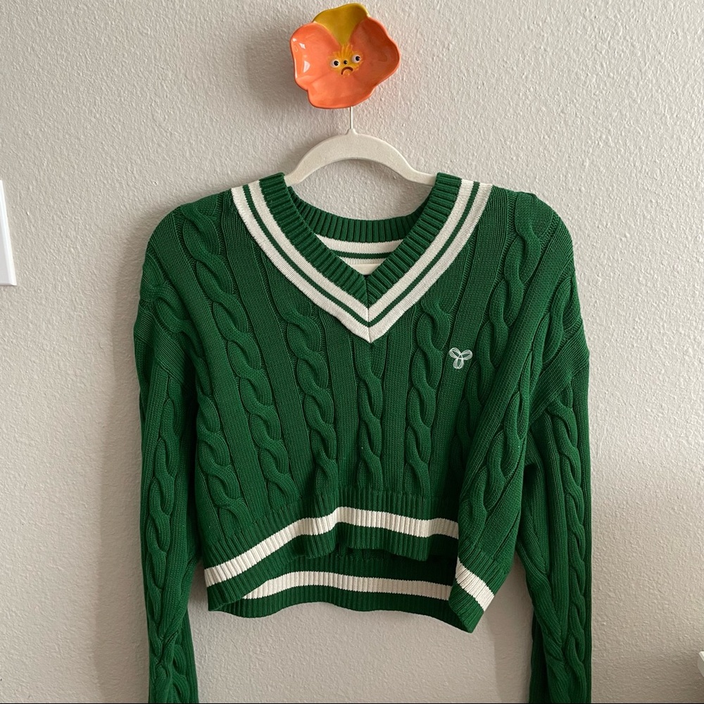 Aritzia TNA Sweater
